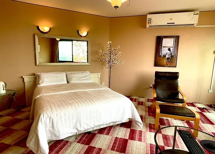 Abha Lake View Villas - 4 Bedrooms & 4 Bathrooms