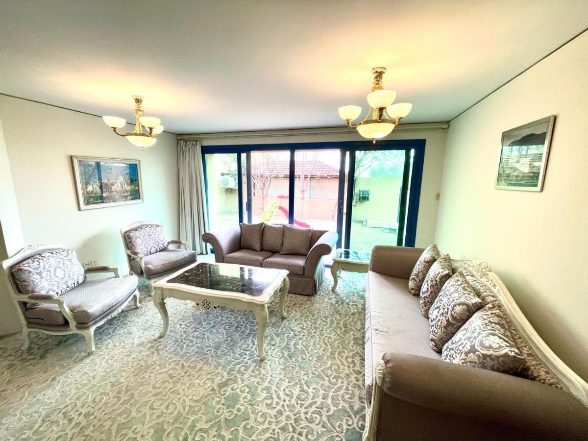 View - 4 Bedrooms & 4 Bathrooms Villa Abha