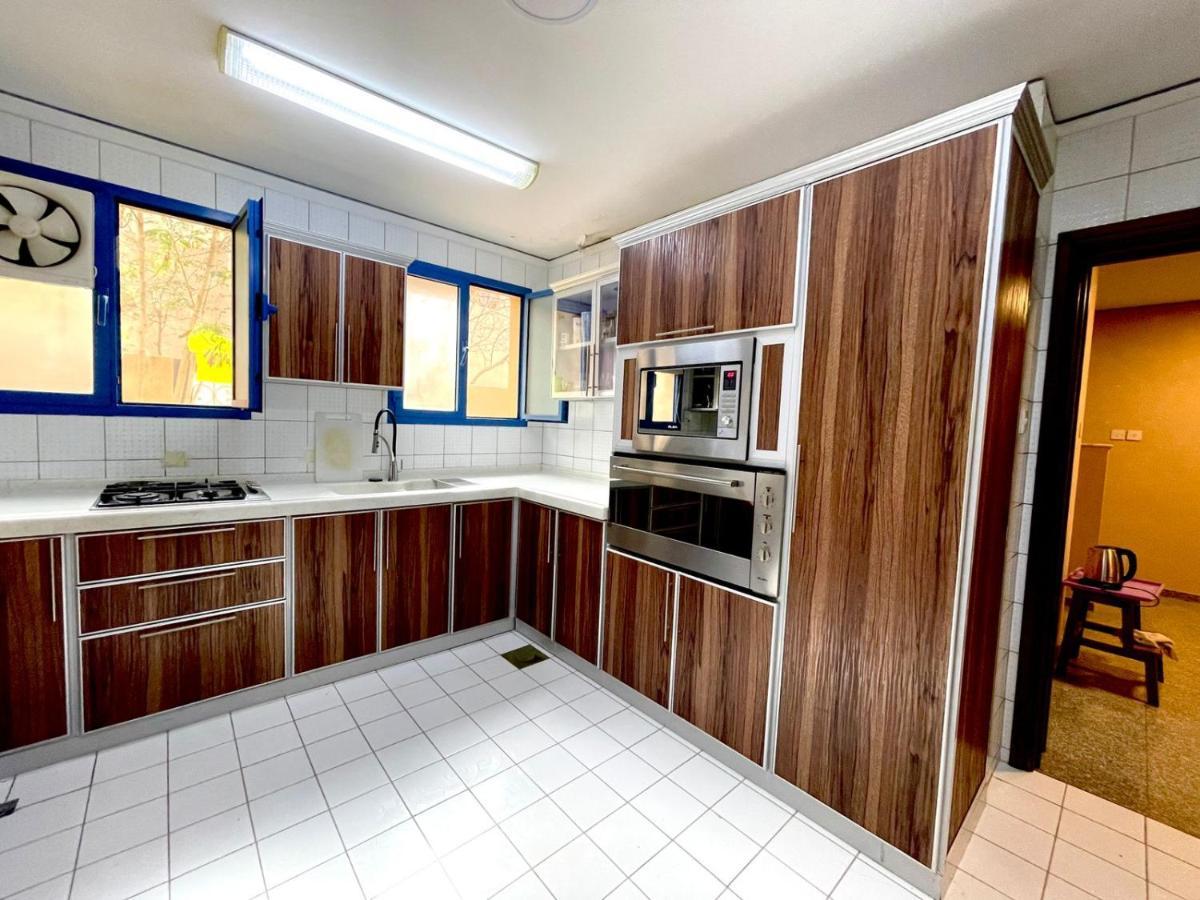 Villa View - 4 Bedrooms & 4 Bathrooms