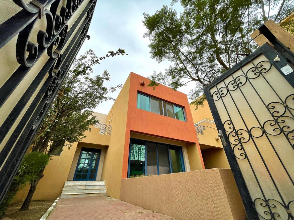 Villa View - 4 Bedrooms & 4 Bathrooms Abha