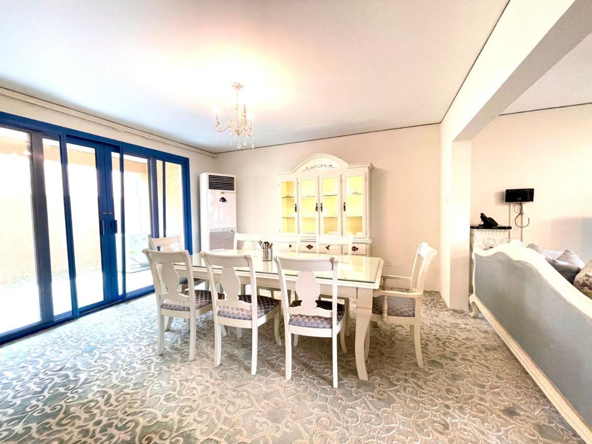 Villa View - 4 Bedrooms & 4 Bathrooms Abha