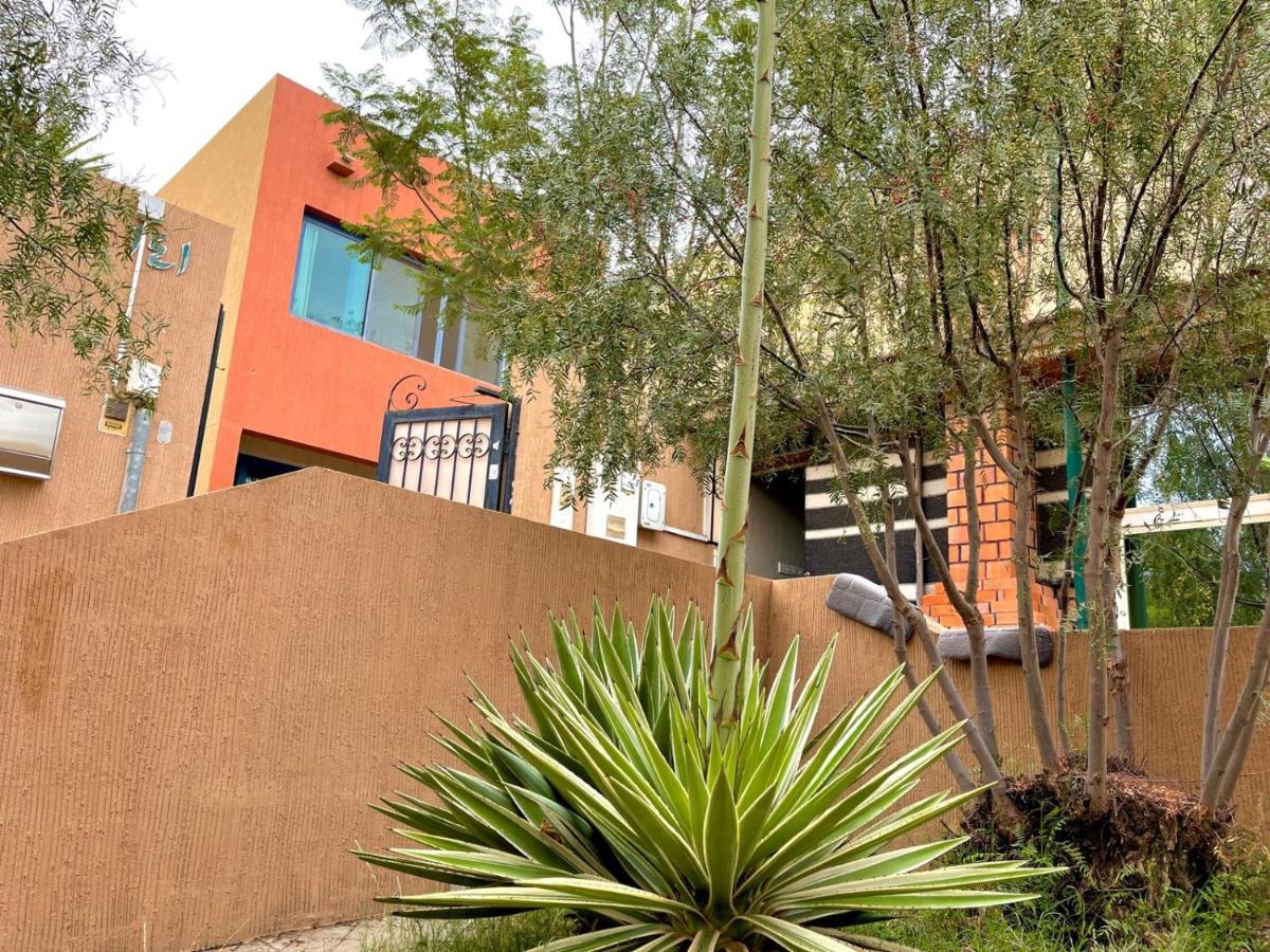 View - 4 Bedrooms & 4 Bathrooms Abha